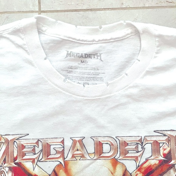 Megadeth distressed t shirt - Picture 2 of 2